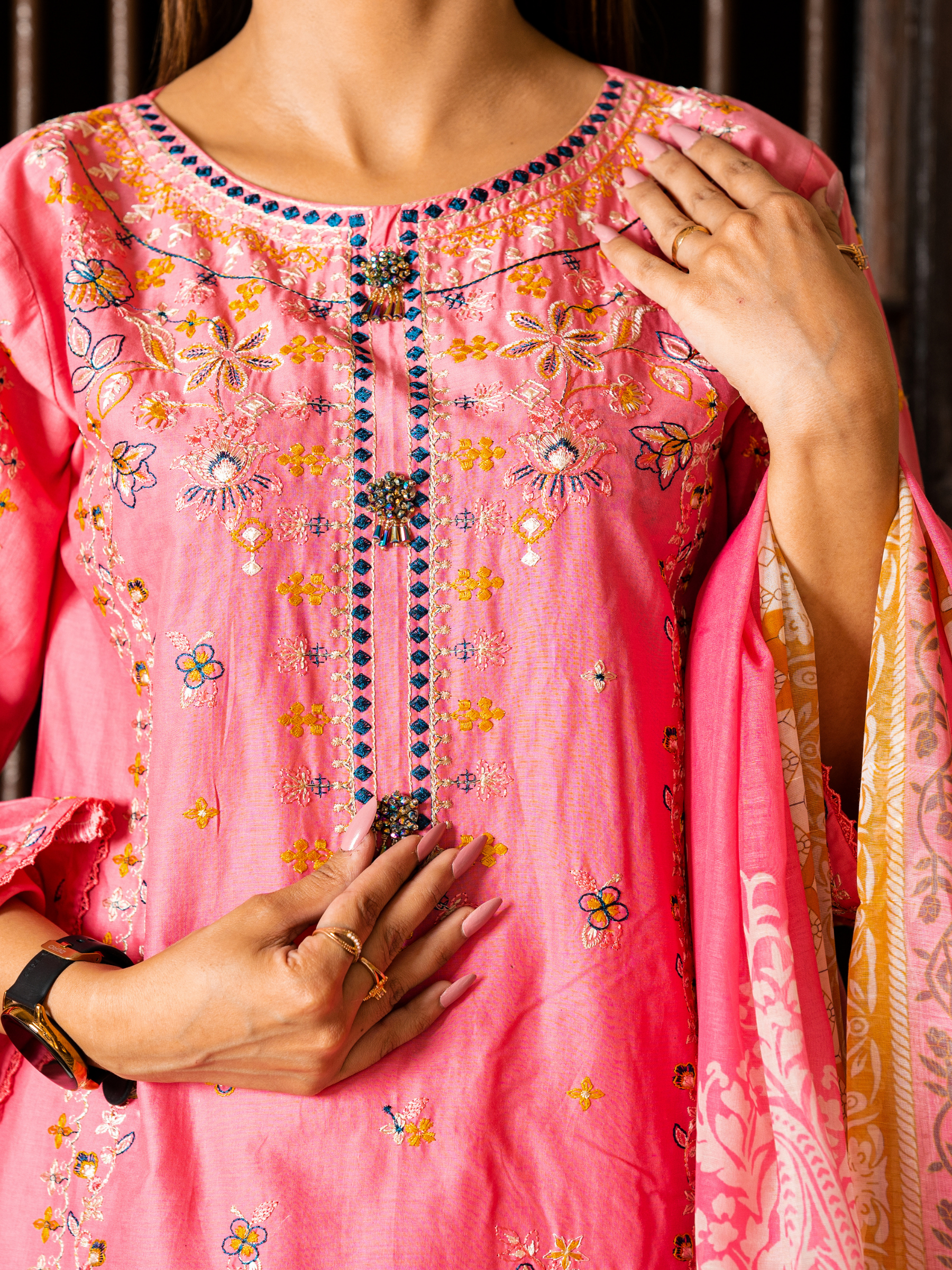 Lawn Embroidered 3pc Stitched Suit